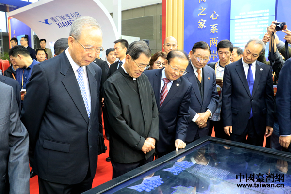 ���ʐ���J����b���Ѯi�f�|�I�h�y����