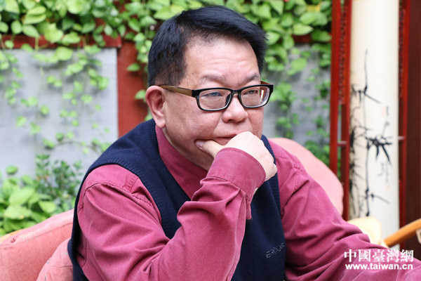 ����hä�{�ܩe�z�̥�Ͳ���ؐ���L�s�W�Y���W�ˡ��W�͒��Hä���J�L�e�ɥ��_��