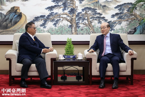 �B�גÐ��W�룳�w�y�֔e�q�L������K�n�U�w��