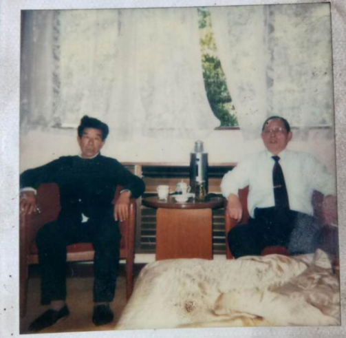 �o�q���D��l���A�˲M�R���g�r�Y�E���B�H