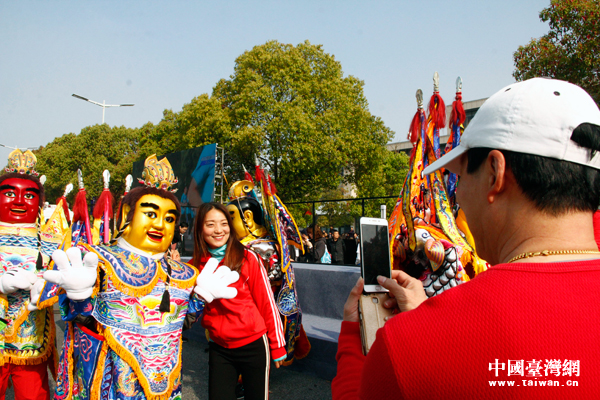 �������w���P�����J��ң�l��|�� �F�����W���^�����{�P��