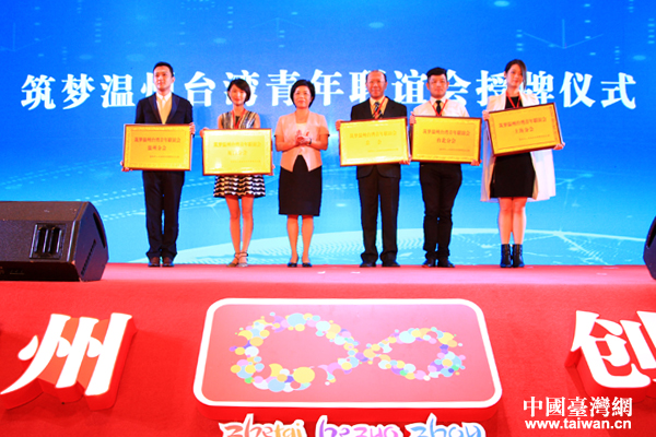 ���W�y�e�©�b�v�îy�U���U�J�U©���Y���J����ϥ�