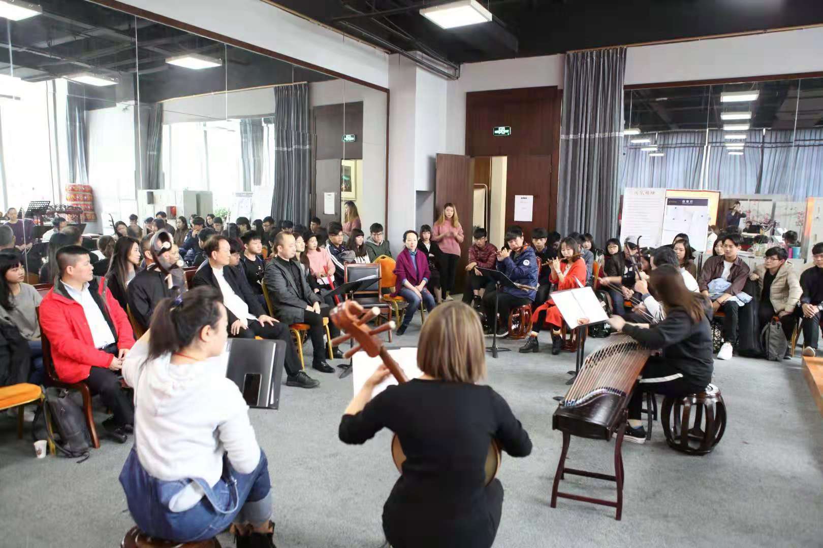 ���ʖE���w����y�e���Y��y�_���I�T�ϧݔ�����