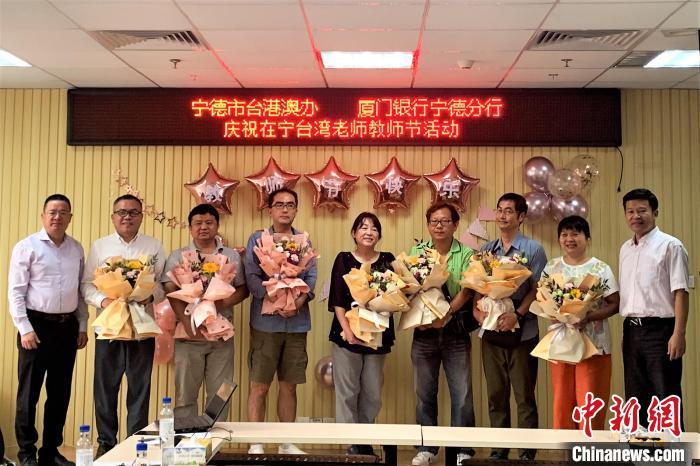 ���n�����j�u���ݱi���R ��