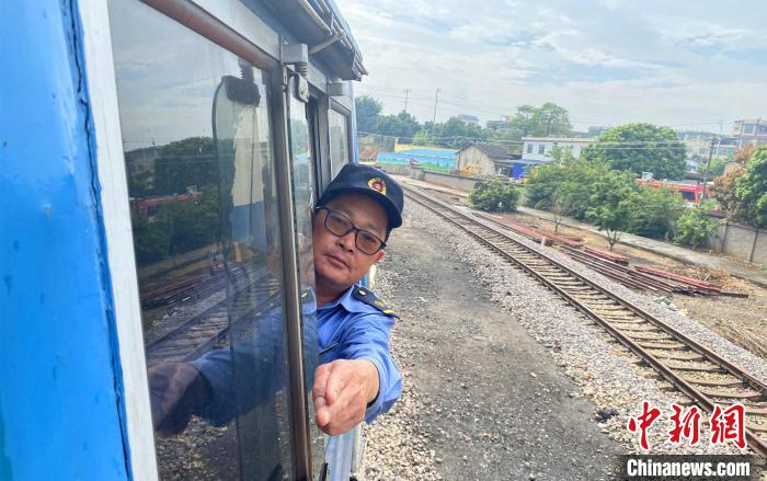 ���n�z���g�I�G���Z�o�����åj�� ��