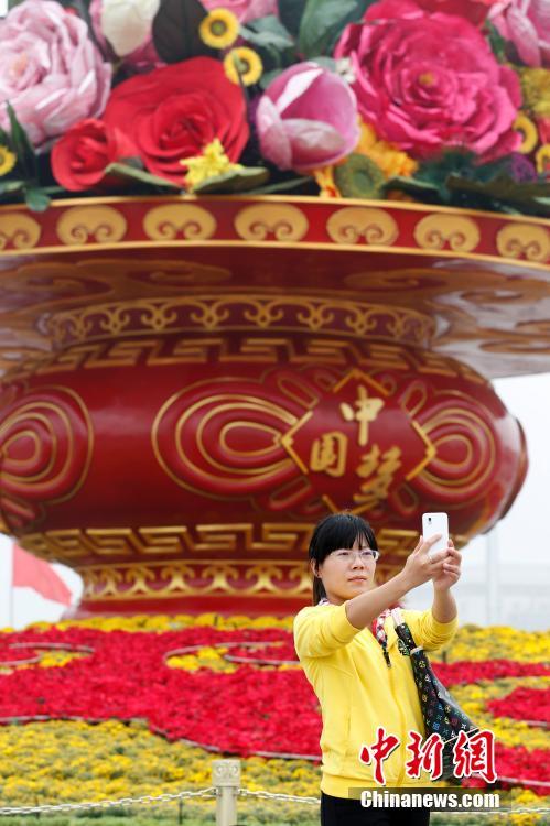 �є^������L�J���Hä���������ѫG��