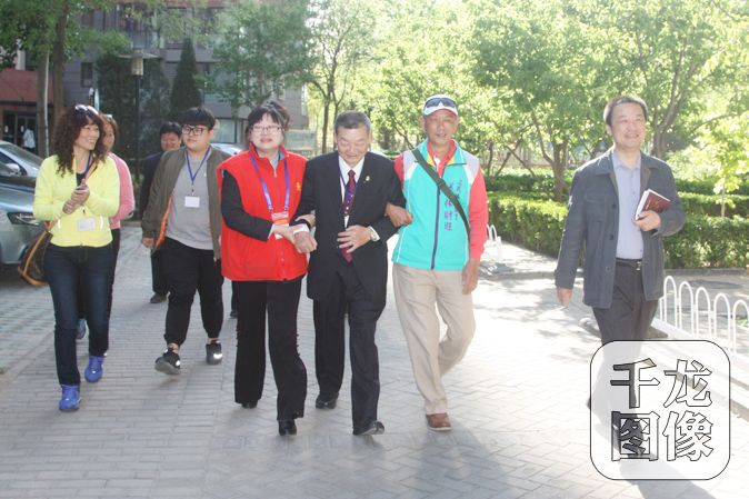 �����g�o�I�դӥ���N�˹����_�[�����