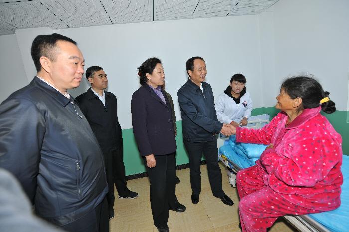 ä���B���@�ͩe�_�F�^�Óh���I�w�������\���i��߯�����