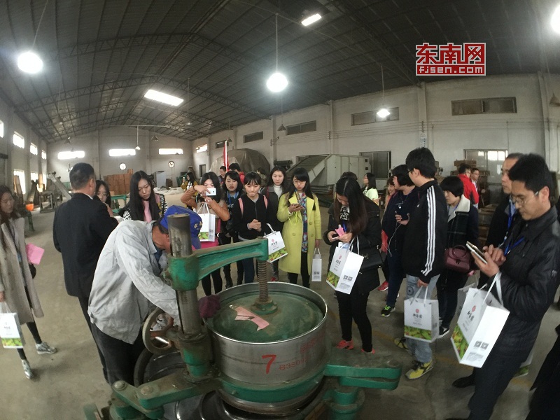 �hä�I�C�~�k�I�m���Z���Z�f�y�Q�����ƕה��L�{