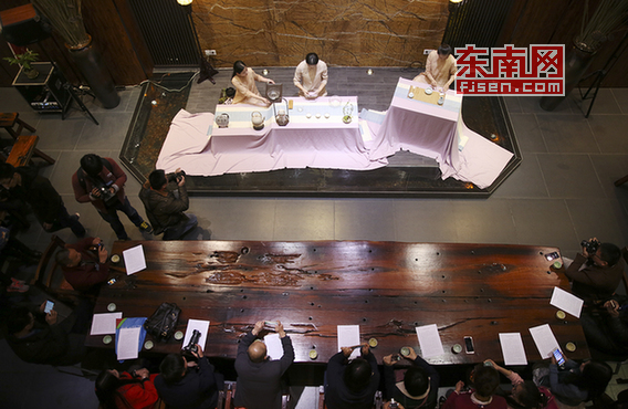 �hä�I�дC�y�~�k��Ưy�Q�����F�������Ƥ���