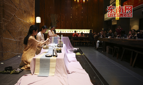 �hä�I�дC�y�~�k��Ưy�Q�����F�������Ƥ���