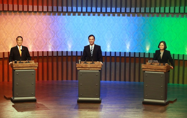 2016���W�H�[���ːߥ��ؓr���J�����ĳB��