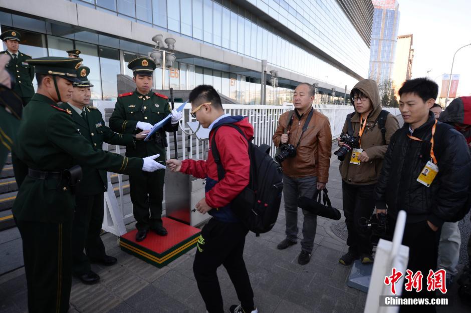 ����APEC�|�Y����