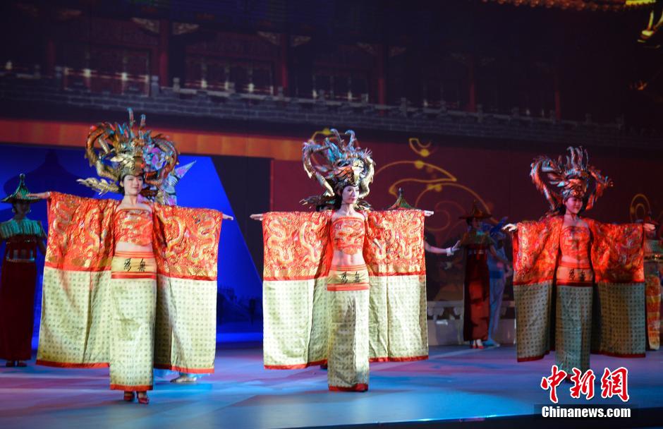 2014�eAPEC���򤧕�