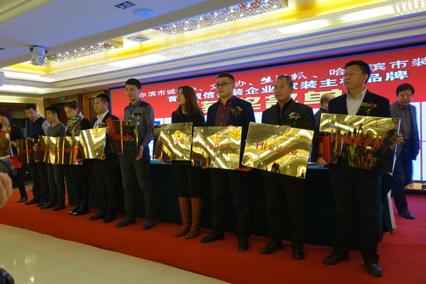 ���k�J�}�i��աo��á�ܭS�b򧽺�J���q�_��