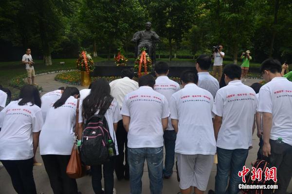 �����\�������x���u�� �֢u�x�󥭸��o110�W�e