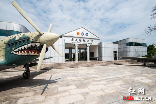 �G���h�ܾs���Ϩ��O�H���ܓ������S���������v�֢u��