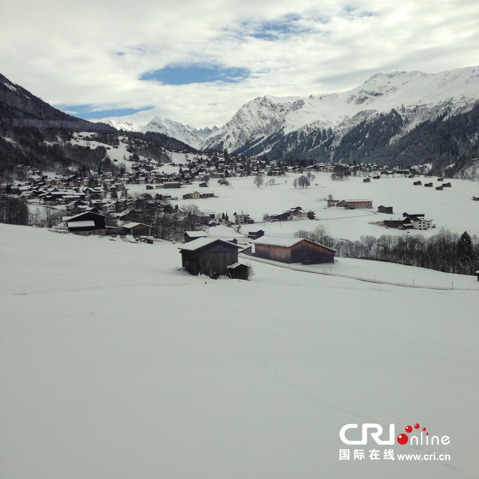 ����C�y���J�����j�F���j���o