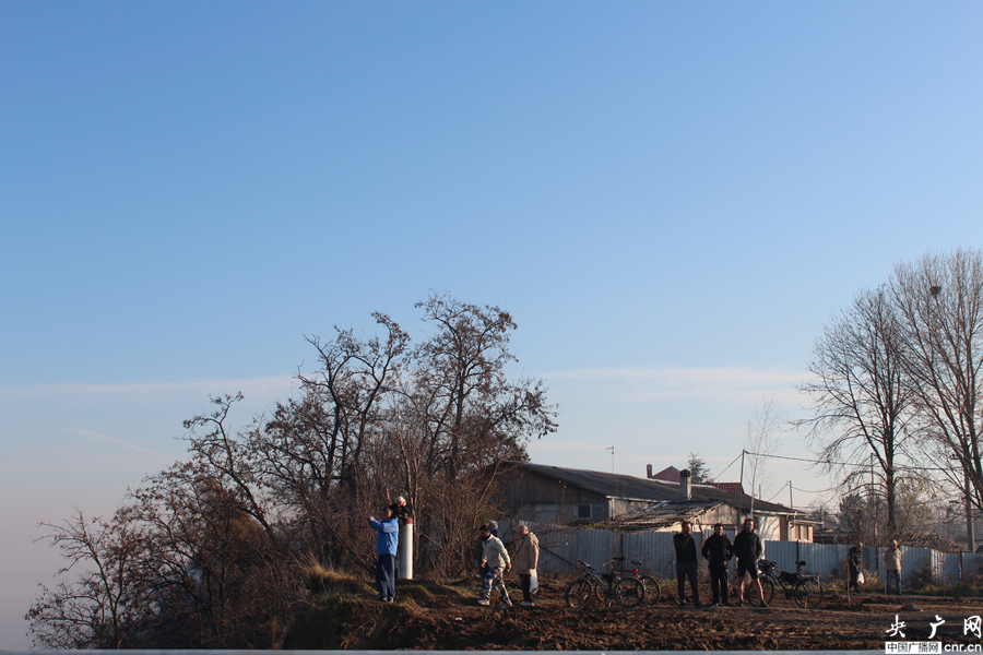 [��~���}��]�A��è�k�ޒ����ø�򤤪F�[�������i���[