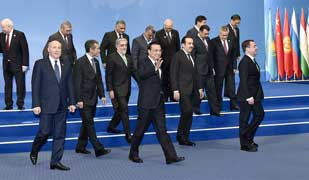 �����j�|�u�ړ���~�| ��潤ƥz�t�������������Y