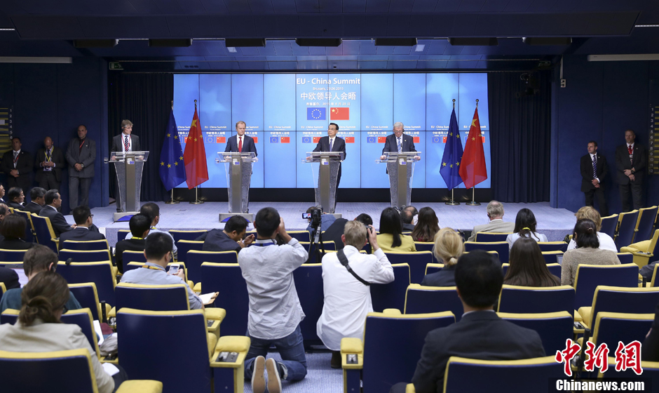 �����j�I���[����p�|�����M�q