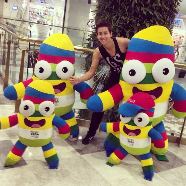 �y�ӷ|���ʤ����줺�����M