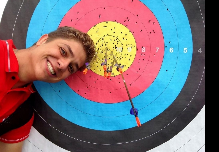 �y�ӷ|���ʤ����줺�����M