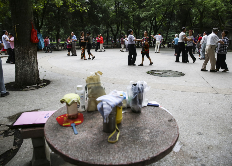 �h�y�y�ӷ|�E�饫���گ�����