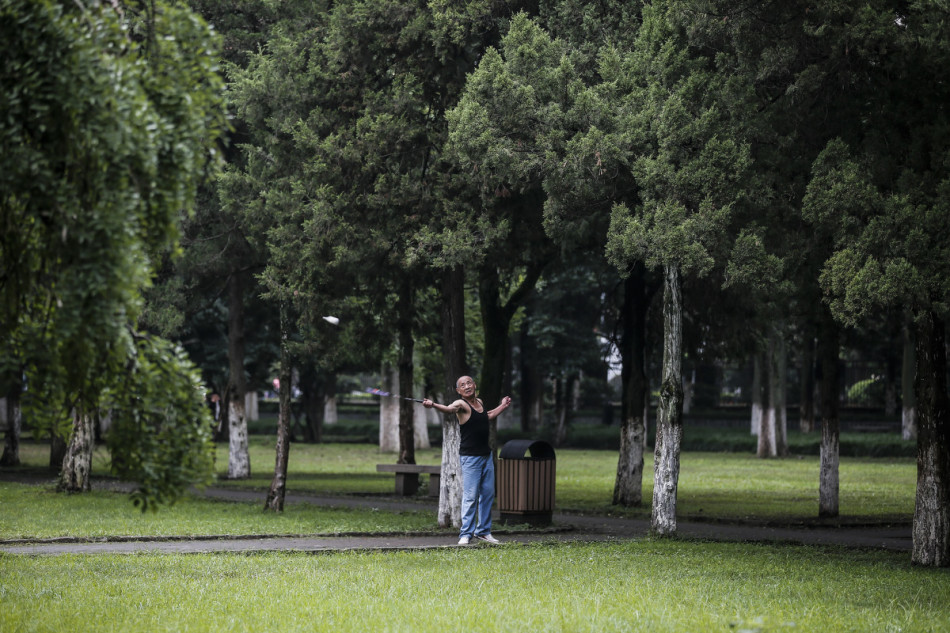 �h�y�y�ӷ|�E�饫���گ�����