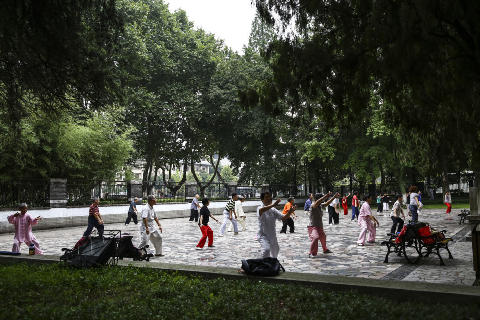 �h�y�y�ӷ|�E�饫���گ�����