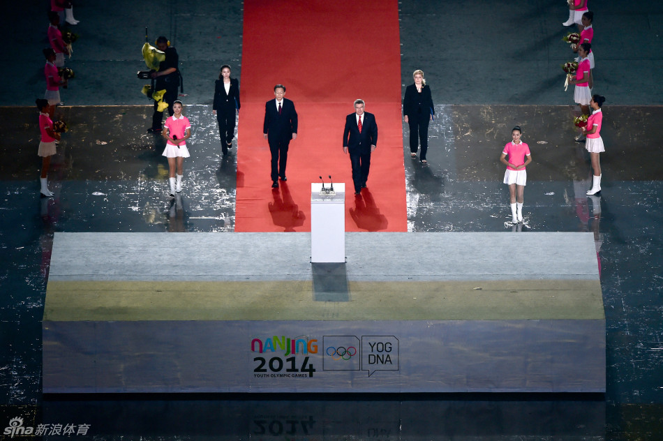 �h�y�y�ӷ|�}�@�D