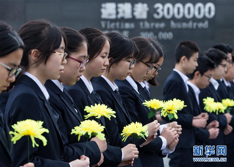 �M�R���gڹ���D