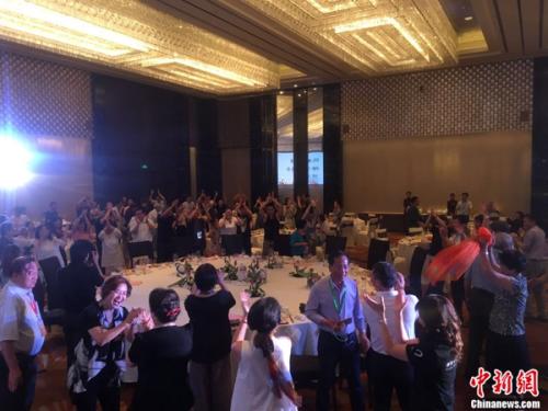 wƒ˧Koq:loh F wƒ˧Koq:loh F