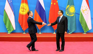 ���R���֭����ӡL�ړ���~�|��