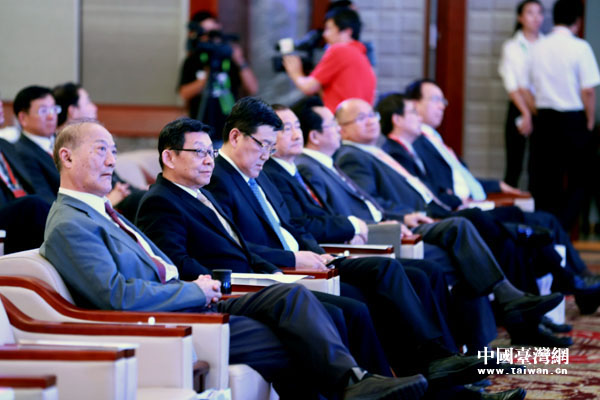 ���򶥭��j����