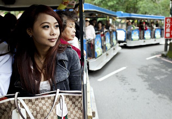 10�����W�y�e�����v���W�ӷs�������ʤ�L�Ԑ�