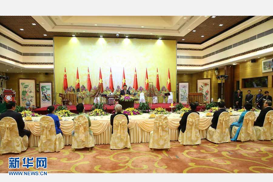 �������Q�^�{�D�|�u���椤������~�����Q���hä���h�u�i�ɩӓ�����o�Y�w���䲣