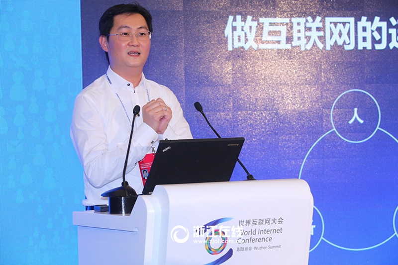 �Q������:�p�|����