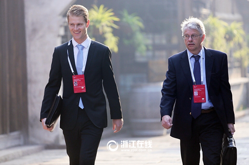 ���J�q�p��|