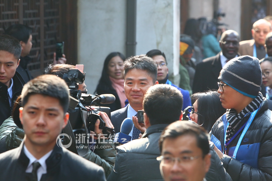 �d�������I���|�}�@�D�ו� �j��f���j���