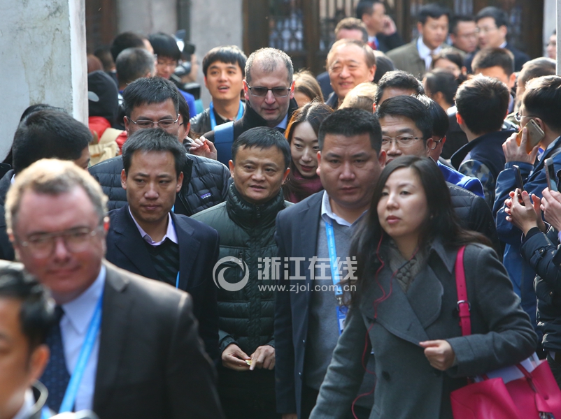 �d�������I���|�}�@�D�ו� �j��f���j���