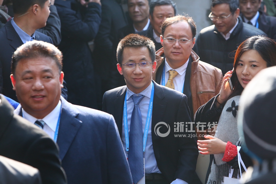 �d�������I���|�}�@�D�ו� �j��f���j���