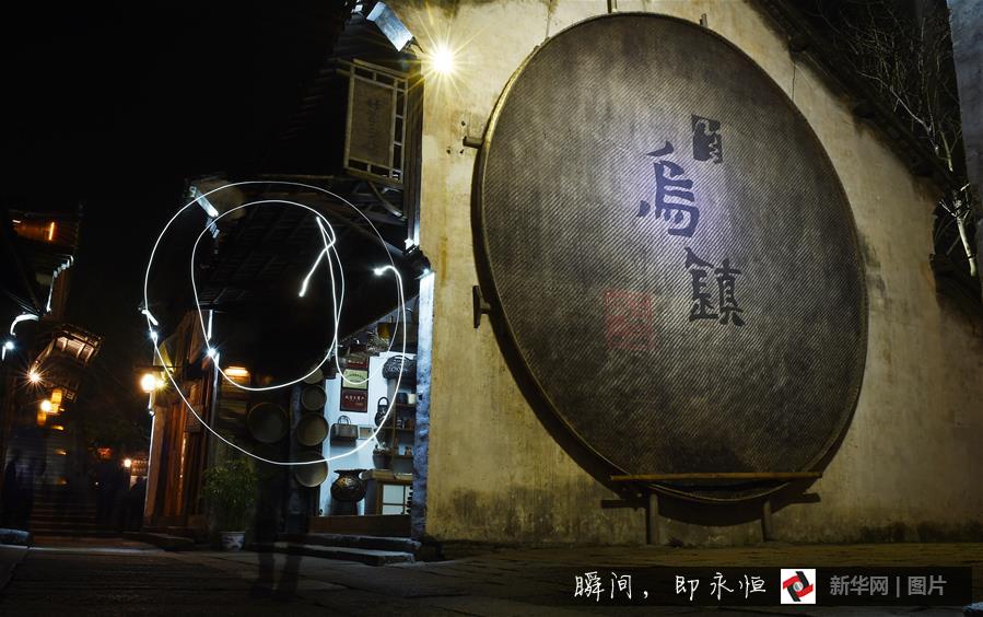 �Q��@�����I