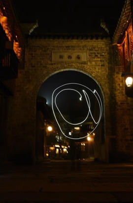 �Q��@�����I