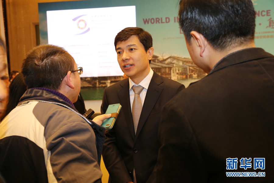 �j��I�d�������I���|�}�@�D�}��