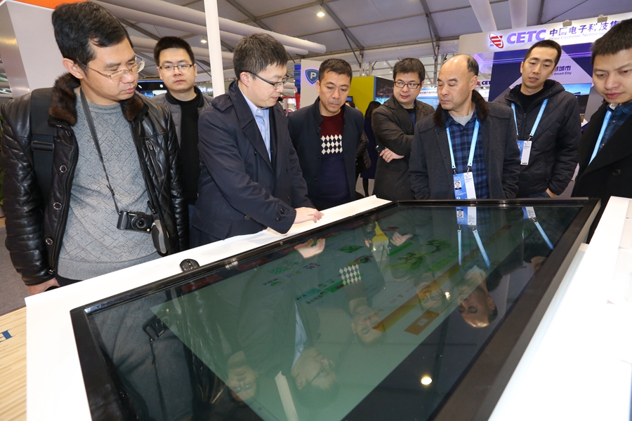 ���p�L�����I���d��è���|