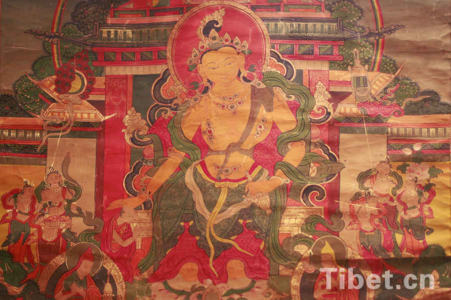 �������d�F��ȔH���}