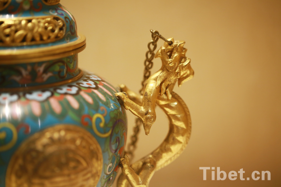 �������d�F��ȔH���}