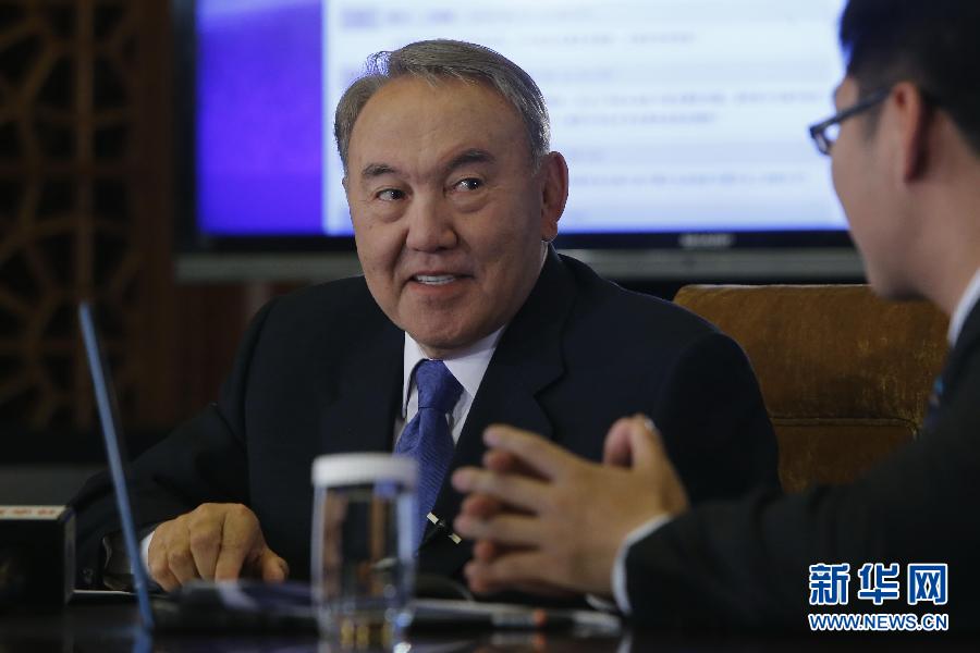 ���ʤ夬������2���e��k���b�Ґ�L�o�䤧�j�Nþ�����K��������~�z��