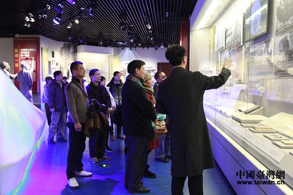 zhIߪ`sqzzqvWMܤ铼t zhIߪ`sqzzqvWMܤ铼t